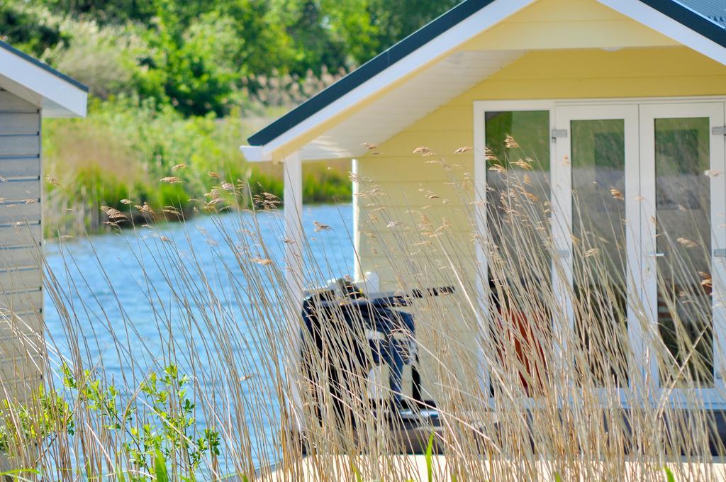 Bestmarine Waterchalets Flevo Marina Lelystad