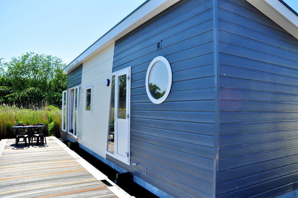 Chalet Bestmarine Waterchalets Flevo Marina Lelystad