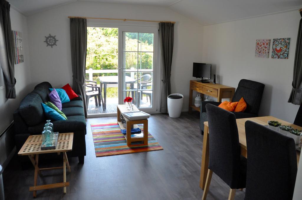 Bestmarine Waterchalets Flevo Marina