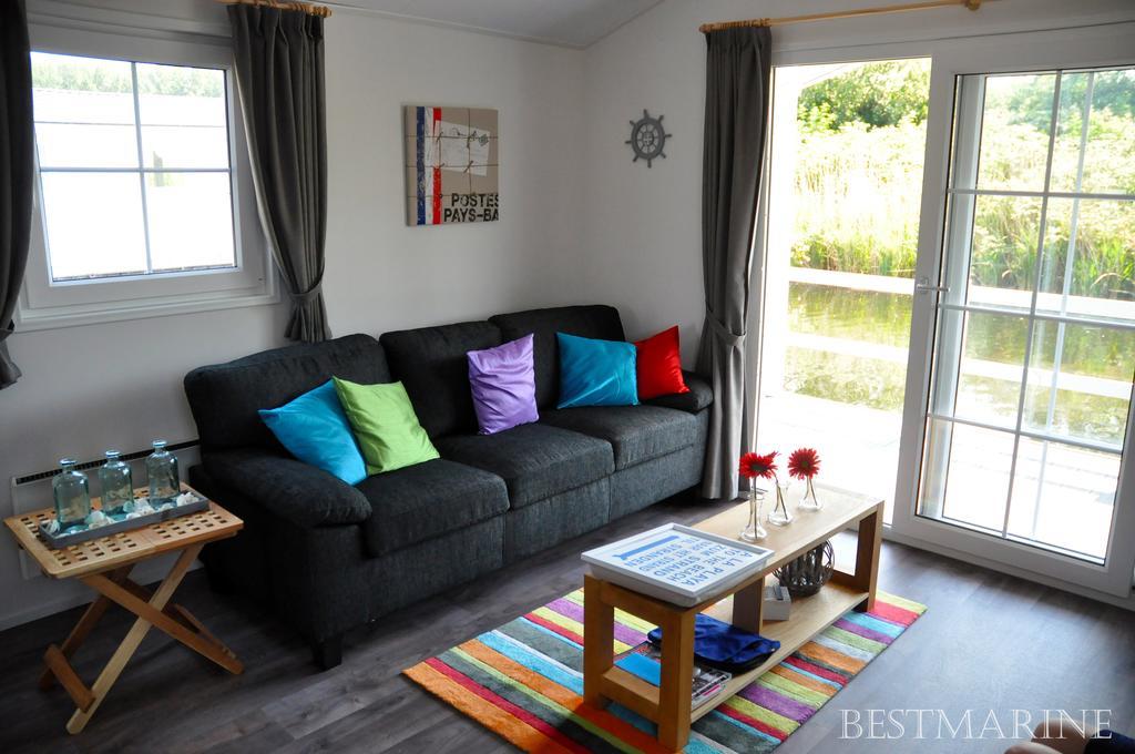 Chalet Bestmarine Waterchalets Flevo Marina *