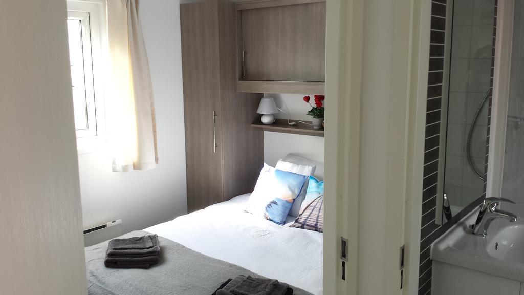 Bestmarine Waterchalets Flevo Marina Lelystad