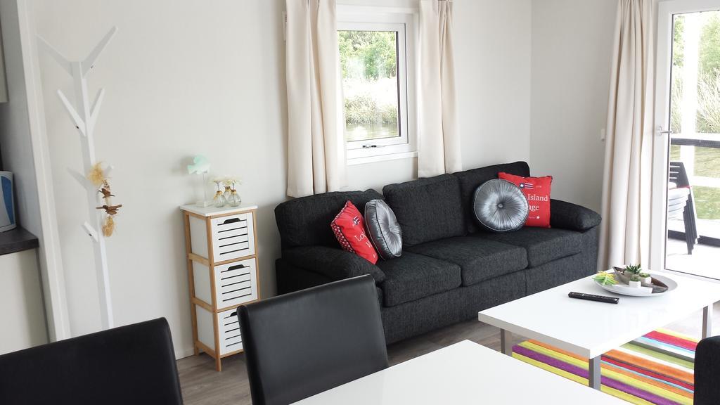Bestmarine Waterchalets Flevo Marina Lelystad