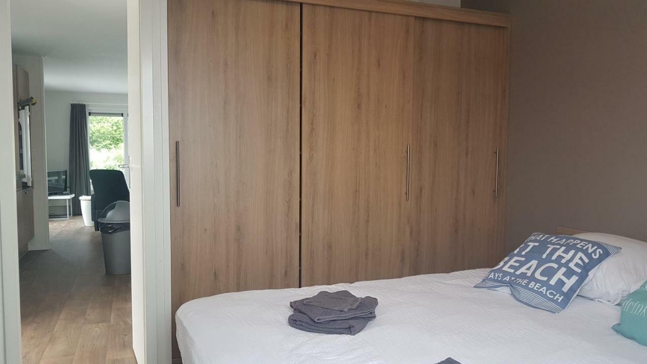 Bestmarine Waterchalets Flevo Marina Chalet Lelystad